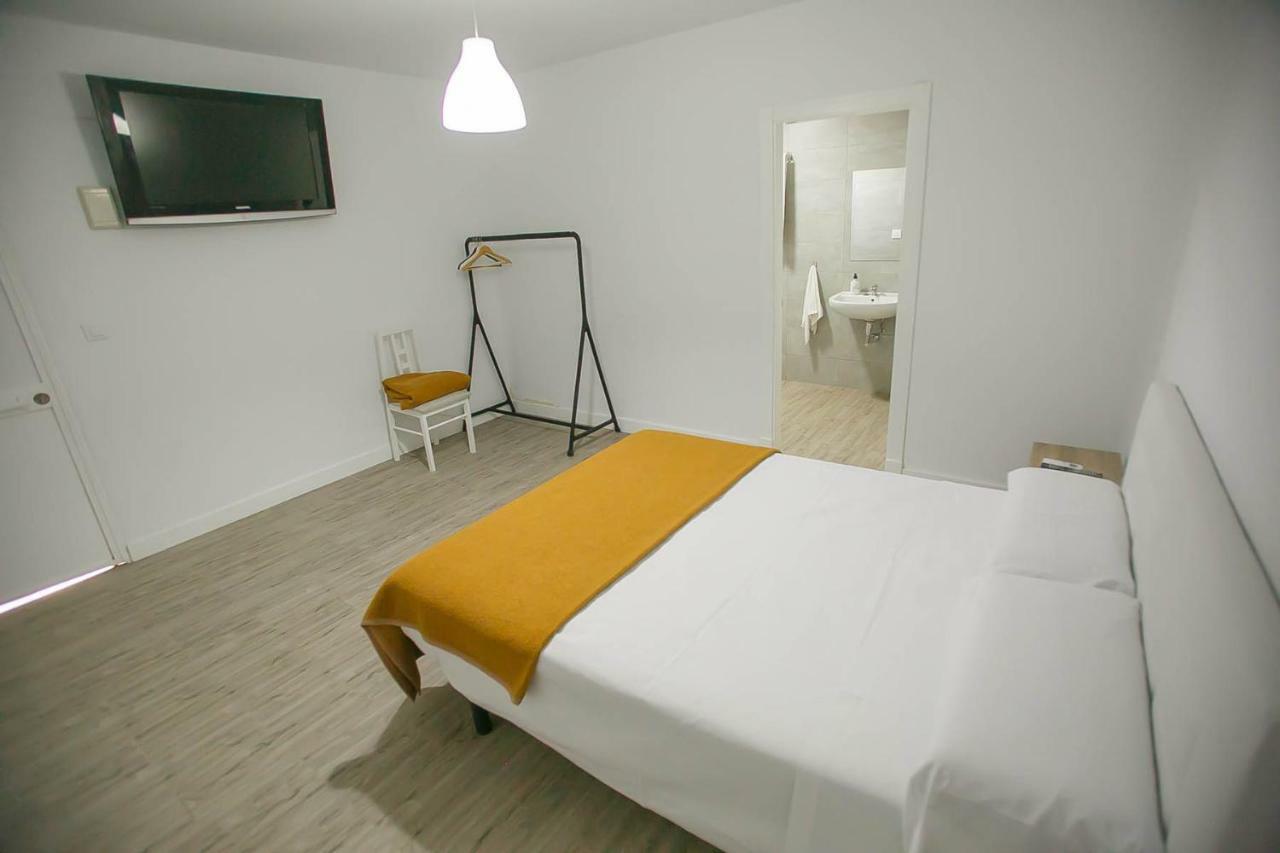 Hostal El Pinar Cadiz Puerto Real Kültér fotó
