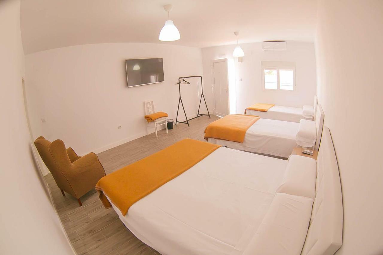 Hostal El Pinar Cadiz Puerto Real Kültér fotó