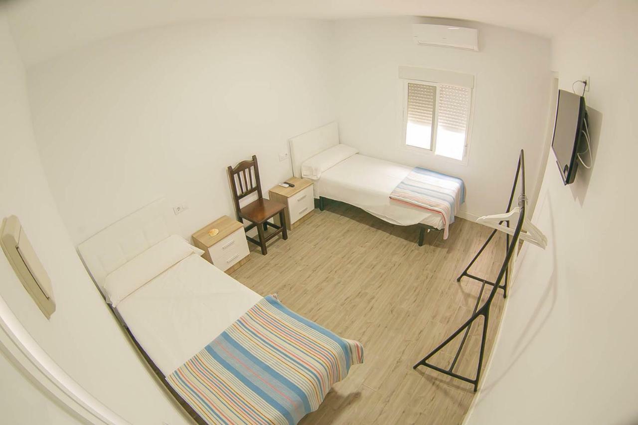Hostal El Pinar Cadiz Puerto Real Kültér fotó