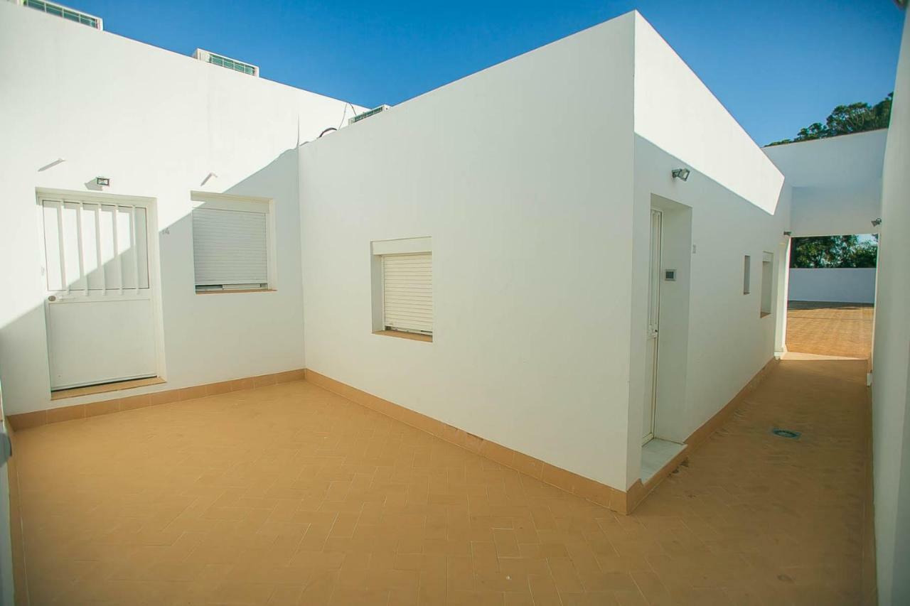 Hostal El Pinar Cadiz Puerto Real Kültér fotó